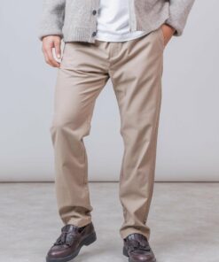 SECOND HAND HEAVYWEIGHT HEAR PUBS MOKKA - M