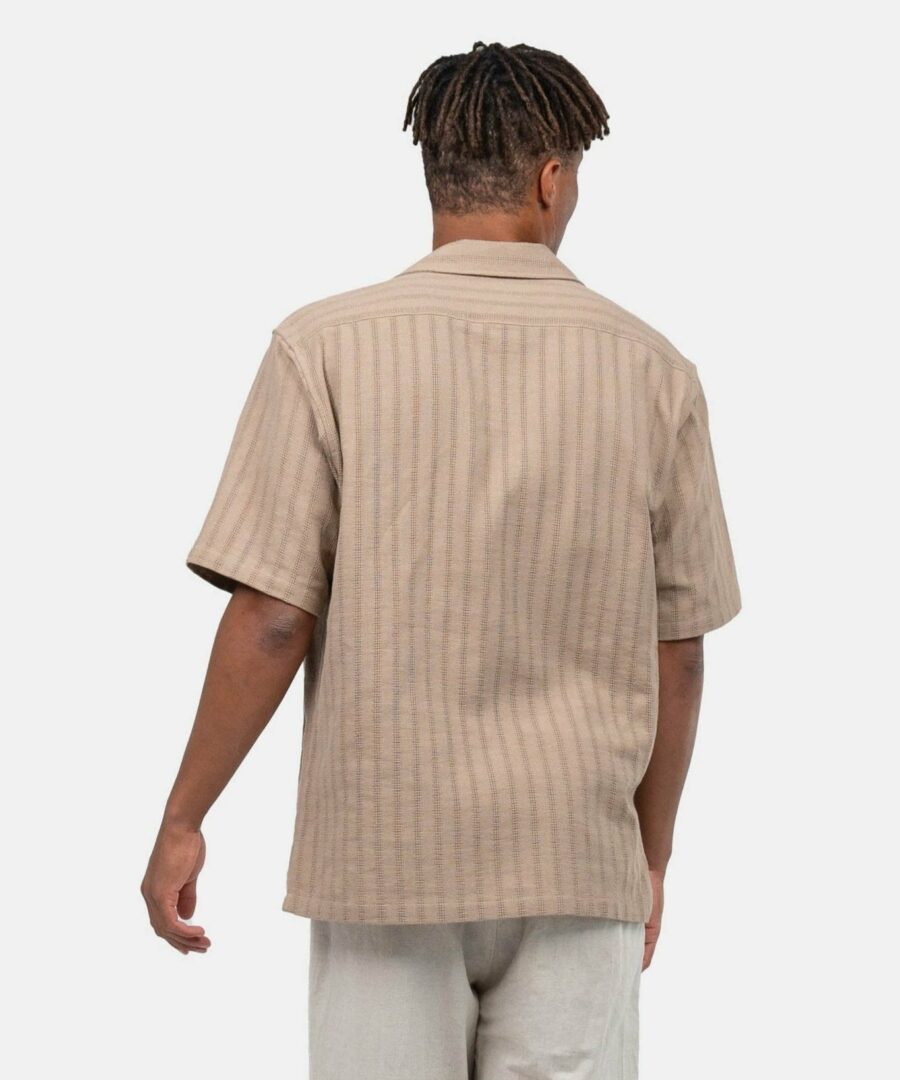 Short sleeve knit shirt mocha