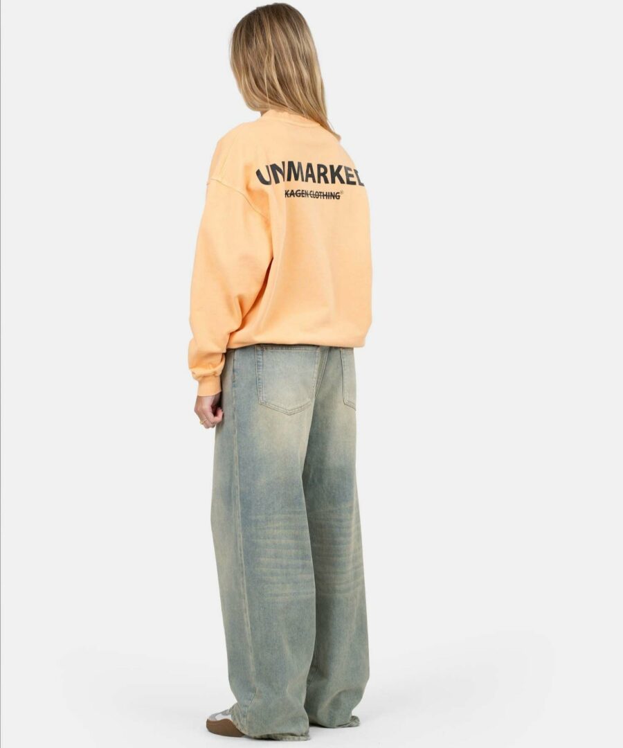 Unmarked Sweatshirt Peach